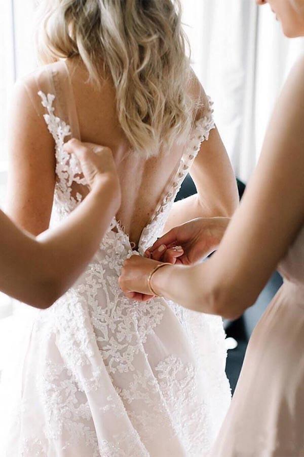 Vestidos de novia vintage de encaje con corte A y escote ilusión WD318
