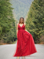Vestidos de fiesta elegantes de corte A/a con apliques de tul, sin mangas, escote en V y largo hasta el suelo