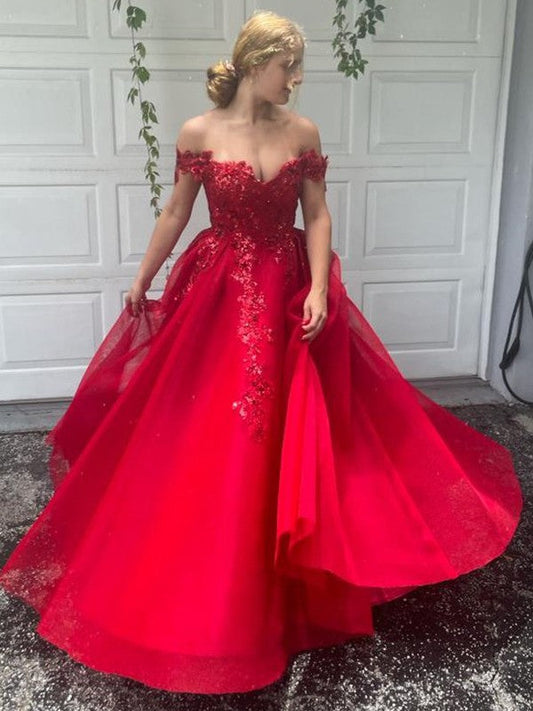 Elegante vestido de fiesta de corte A/hombros descubiertos con apliques de tul, sin mangas y largo hasta el suelo