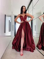 A-Linie/Elegant Rüschen V-Ausschnitt Satin Ärmellos Abendkleider