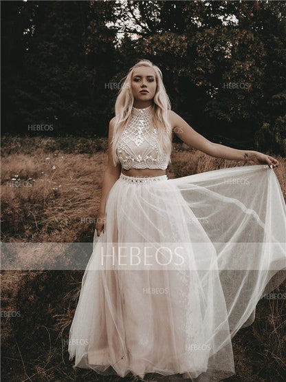 Elegante vestido de fiesta de corte A, sin mangas, cuello alto, tul con cuentas y largo hasta el suelo