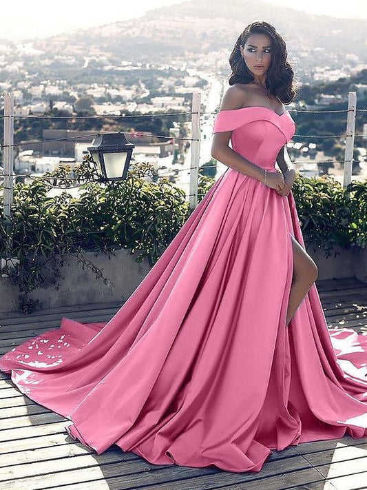 Elegante vestido de fiesta de satén con cola de corte A, sin mangas, hombros descubiertos y volantes