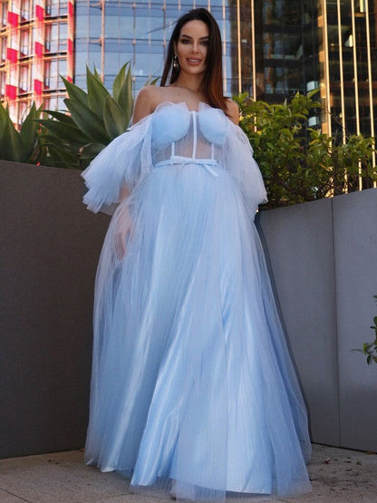 Elegante vestido de fiesta de tul con volantes, mangas cortas y corte A hasta el suelo