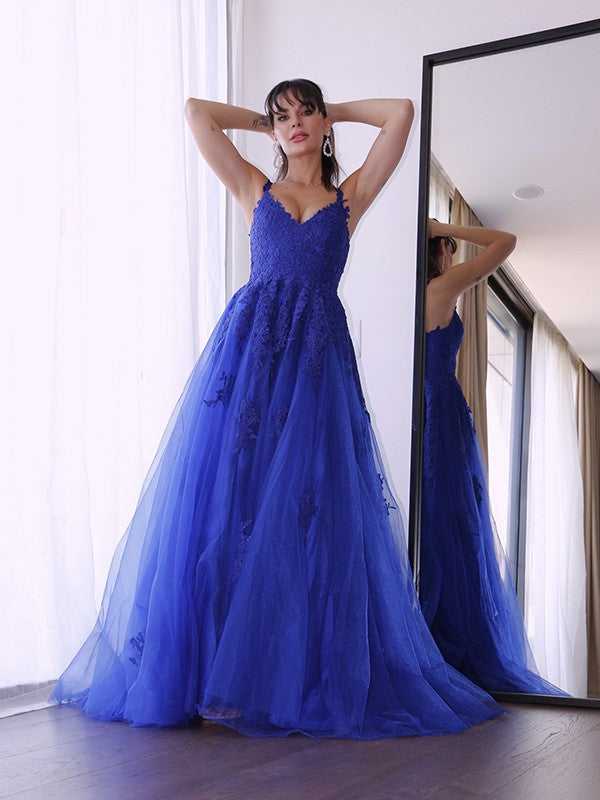 Vestidos de fiesta elegantes de tul con escote en V, sin mangas y apliques