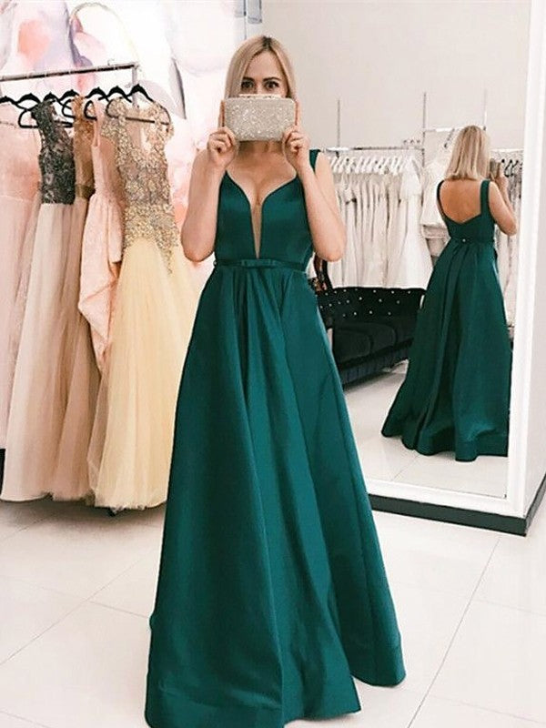Vestidos de fiesta elegantes de satén con volantes y escote en V y corte A