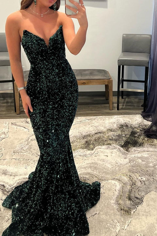 Langes Ballkleid im Meerjungfrauenstil mit Pailletten und offenem Rücken und V-Ausschnitt