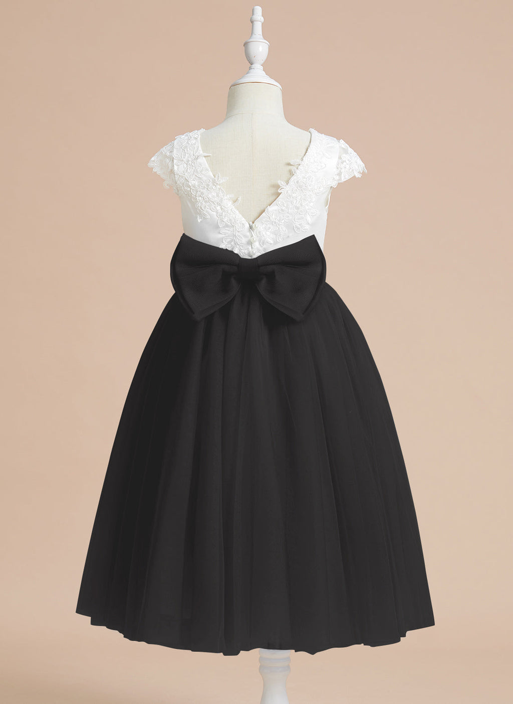 Vestido de niña de las flores de primera comunión de tul satinado con corte en A y largo hasta la rodilla