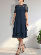 Vestido de gasa con encaje y lentejuelas para madre de la novia, corte A, escote ilusión, largo hasta la rodilla