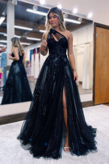 Vestido de fiesta negro largo de tul con corte en A, un hombro y abertura