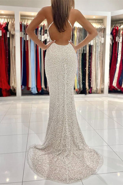 Vestido de fiesta de sirena con tirantes finos, lentejuelas y espalda abierta