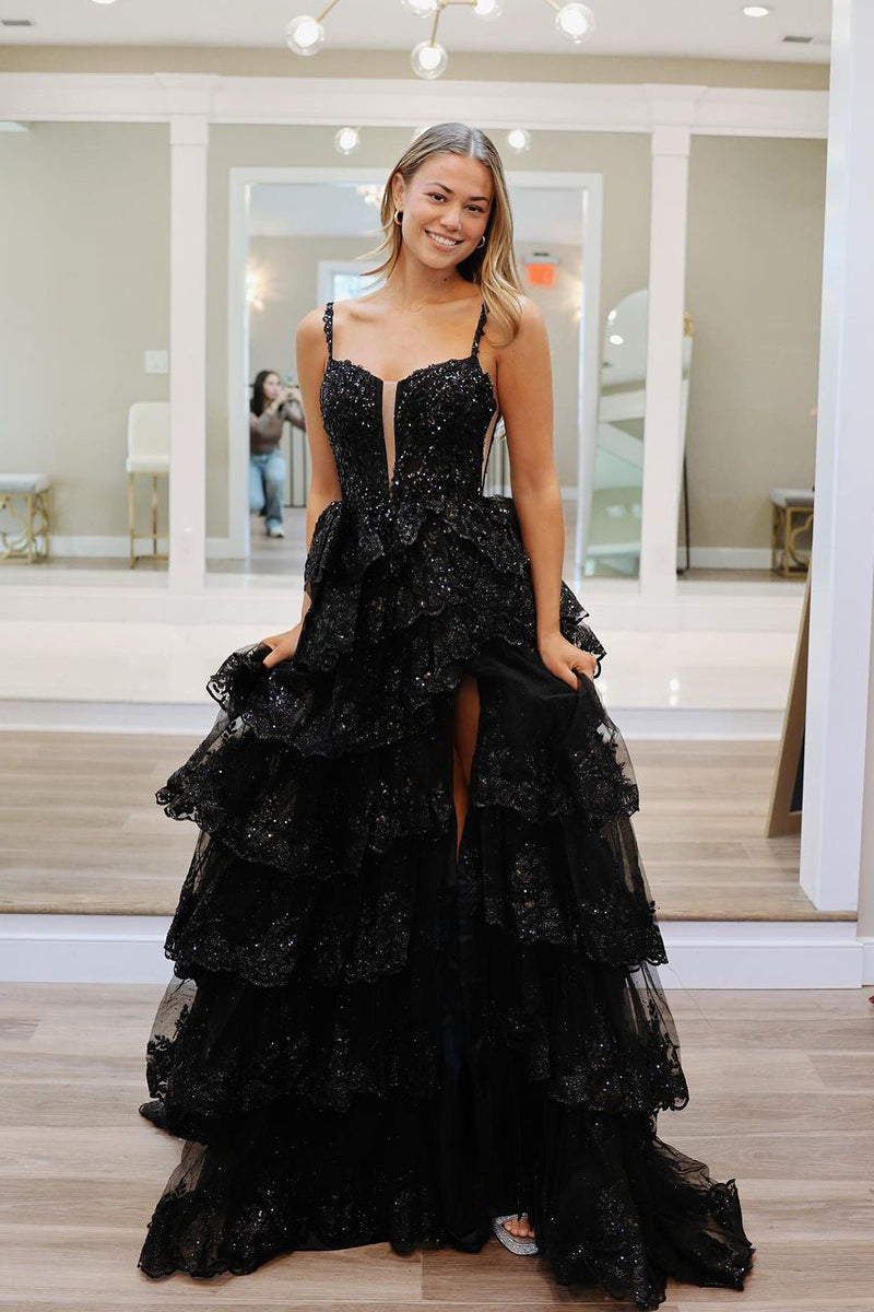 Martha | Fuchsiafarbenes, mehrlagiges Abendkleid mit Pailletten und Schlitz