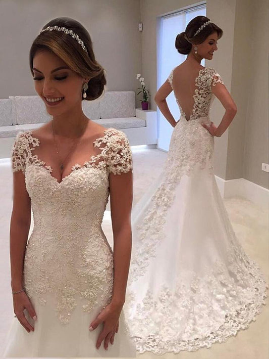 Vestidos de novia asequibles de corte sirena largo con escote en V, encaje, espalda descubierta y mangas cortas