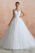 Erstaunliches langes A-Linien-Brautkleid aus Spitze und Tüll mit Applikationen