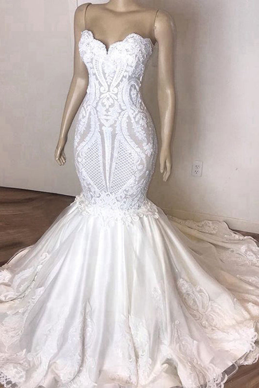 Increíble vestido de novia largo de sirena sin tirantes con apliques de encaje