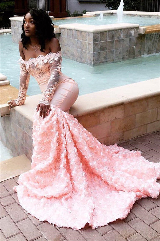 Erstaunliches rosa schulterfreies Meerjungfrau-Ballkleid mit Applikationen