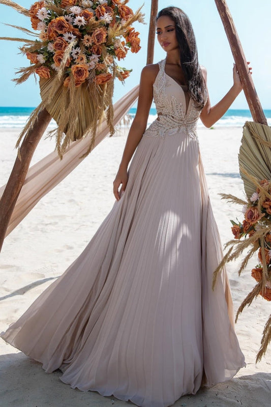 Atractivo vestido de novia de playa largo en forma de A con escote en V, encaje y cuentas, sin mangas