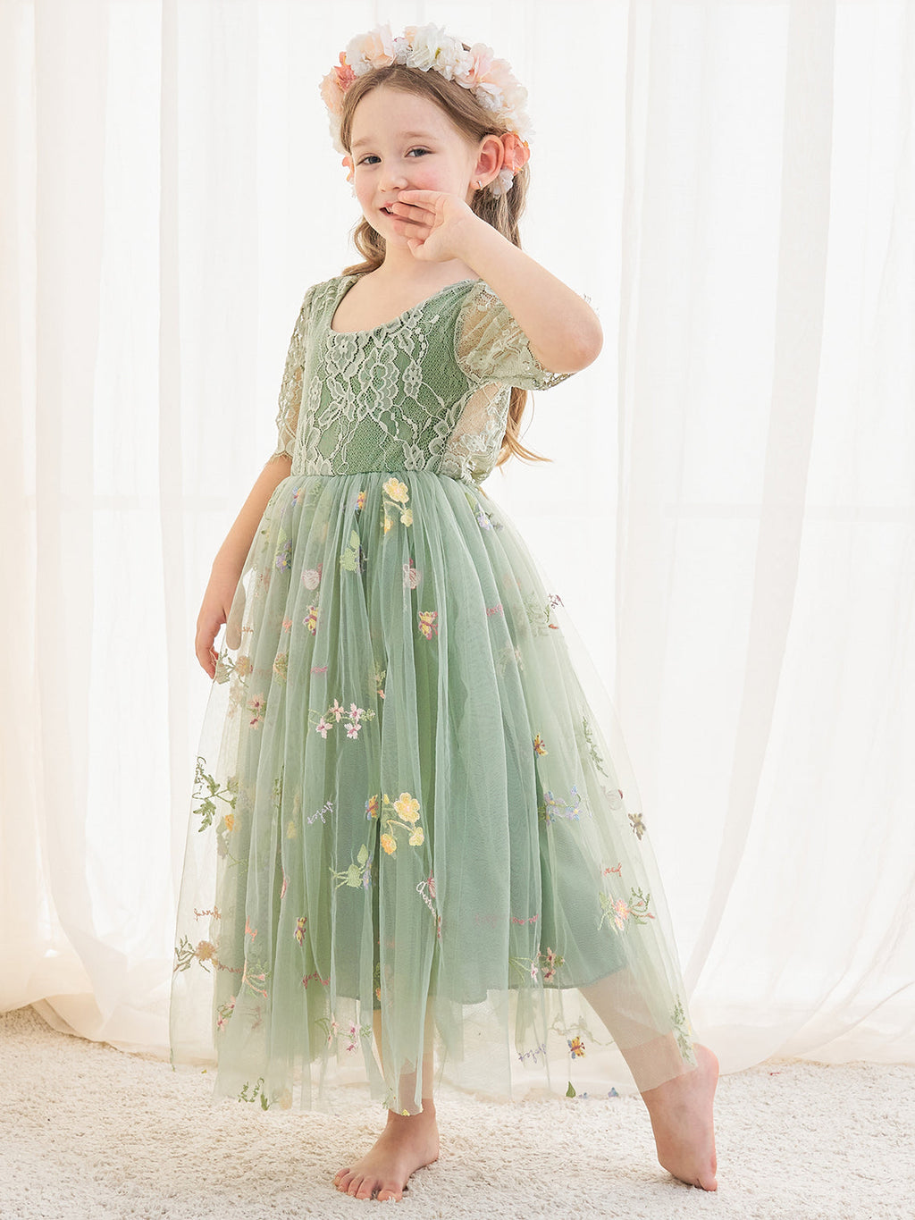 Salbeigrünes Blumenmädchenkleid aus Stoff mit U-Ausschnitt und Tüll (2003227581) 