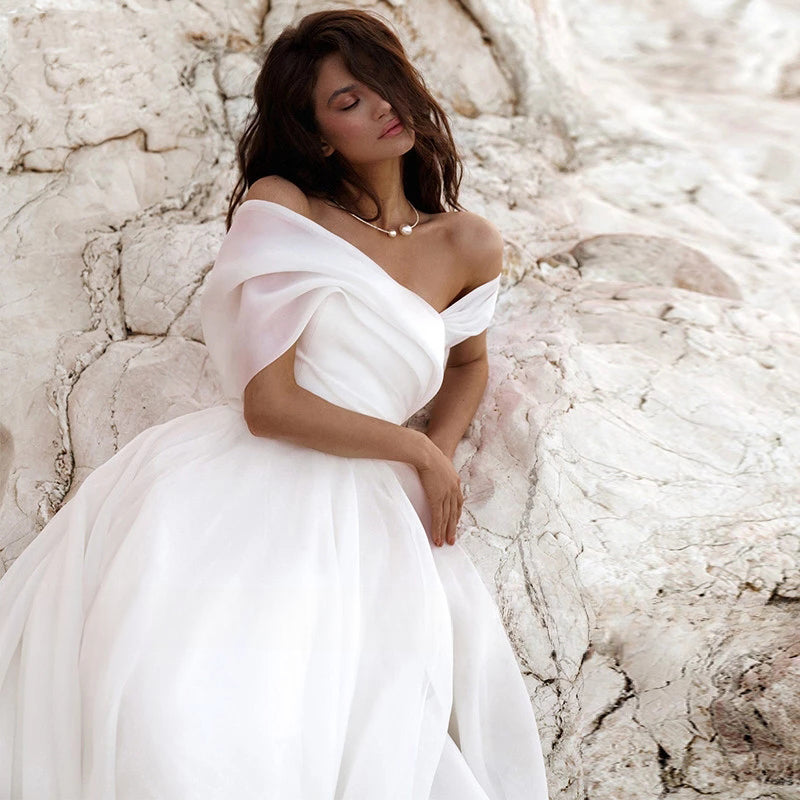 Simple A-Line Bohemian Bridal Dresses Women's Sexy Off Shoulder White Pleated Tulle Beach Formal Prom Party Fashion 2023 Wedding-payinti