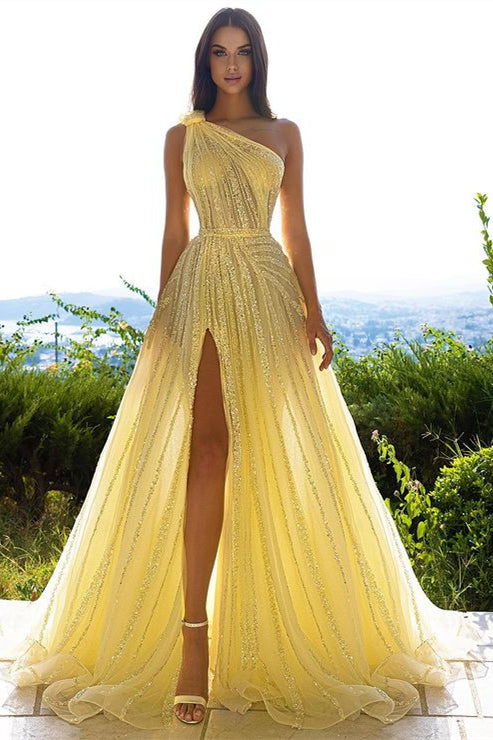 A-Linien-Ballkleid aus gelbem Tüll mit One-Shoulder-Ausschnitt, Schlitz vorne und Pailletten