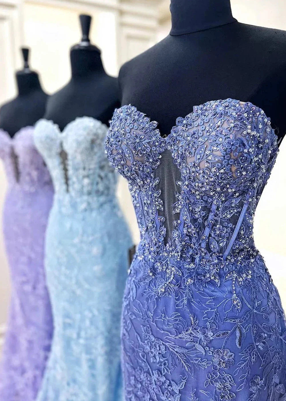 Terry | Vestidos de fiesta largos de sirena con apliques de encaje y escote corazón en negro