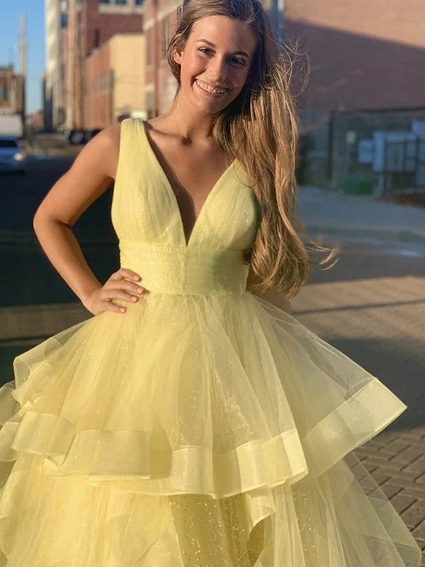 Vestidos de fiesta de organza sin mangas con volantes y escote en V hasta el suelo