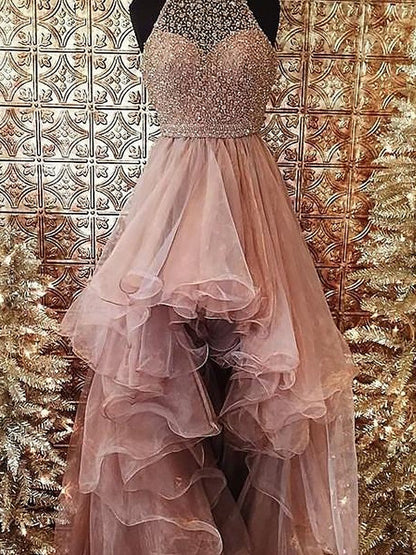 Vestidos de fiesta de tul con cuentas y cuello halter sin mangas