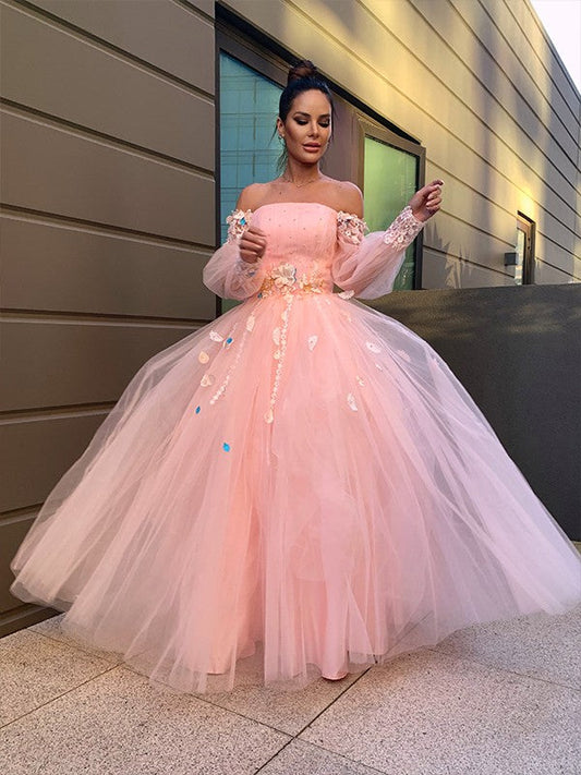 Vestido de fiesta largo hasta el suelo con mangas largas de tul y flores hechas a mano