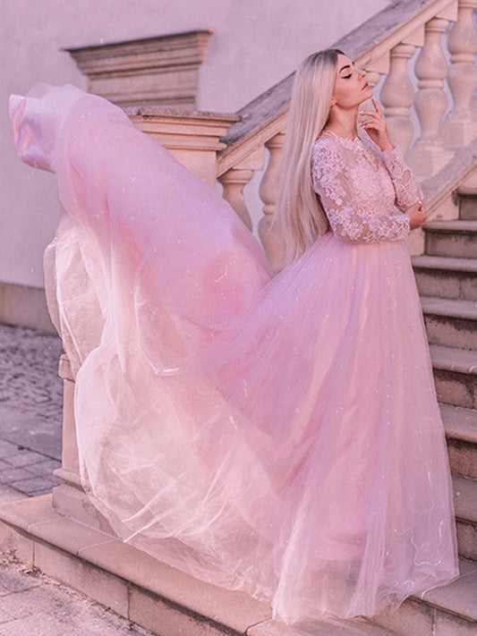 Vestidos de fiesta con mangas largas, tul, encaje y joya