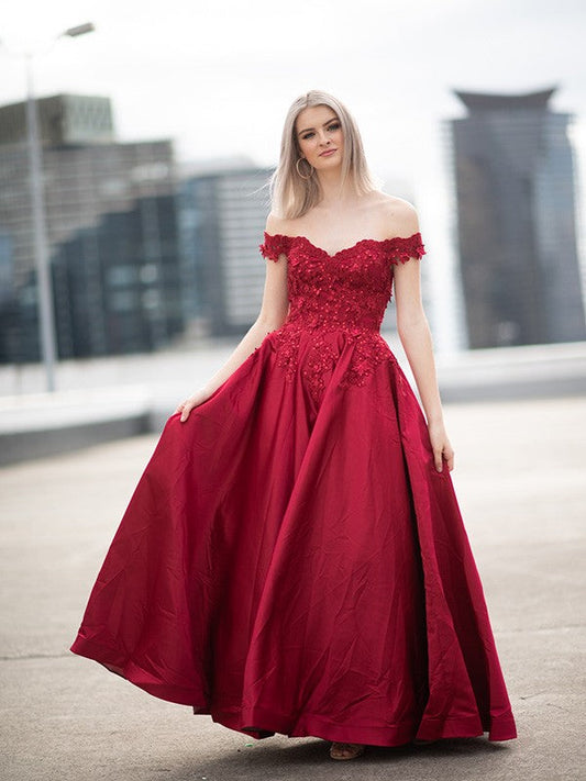 Vestido de fiesta largo hasta el suelo sin mangas con apliques de satén y hombros descubiertos