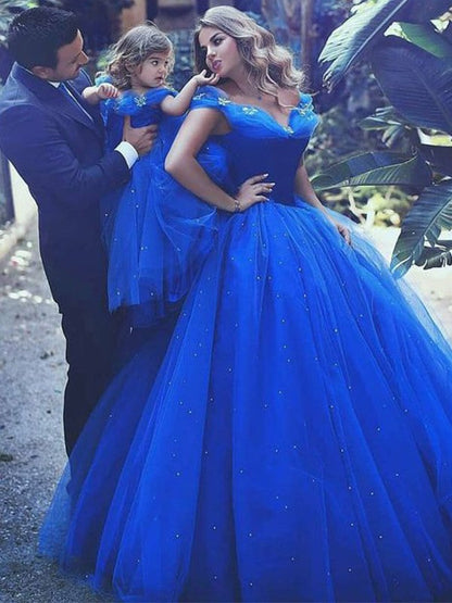 Vestidos de fiesta de tul con cuentas, sin mangas, hombros descubiertos y largo hasta el suelo