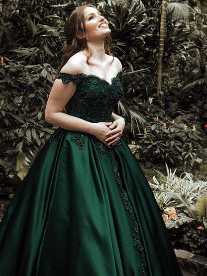 Duchesse-Linie Schulterfrei Ärmellos Bodenlang Spitze Satin Ballkleider