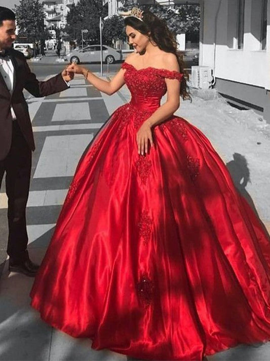 Vestidos de fiesta de satén con encaje y hombros descubiertos, sin mangas y con vestido de baile