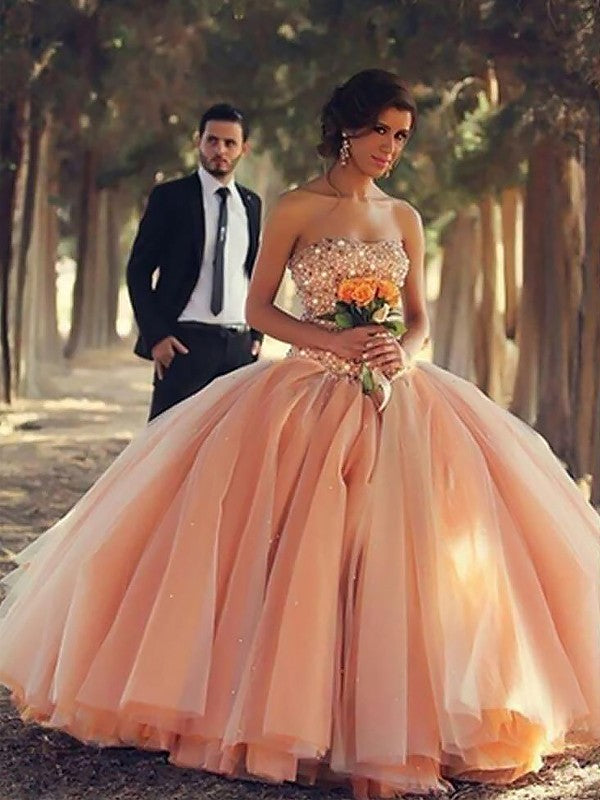 Vestidos de fiesta de tul hasta el suelo con cuentas, sin mangas y sin tirantes