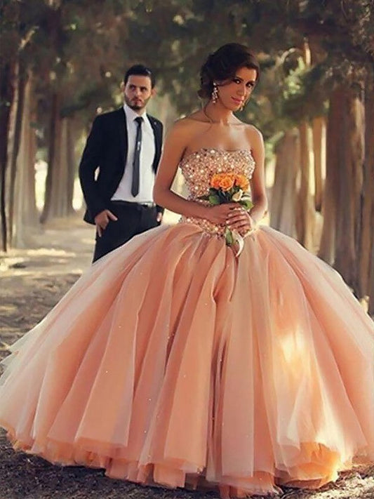 Vestidos de fiesta de tul hasta el suelo con cuentas, sin mangas y sin tirantes