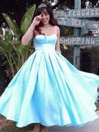 Ballkleid Spaghettiträger Ärmellos Satin Rüschen Wadenlang Homecoming Ballkleider