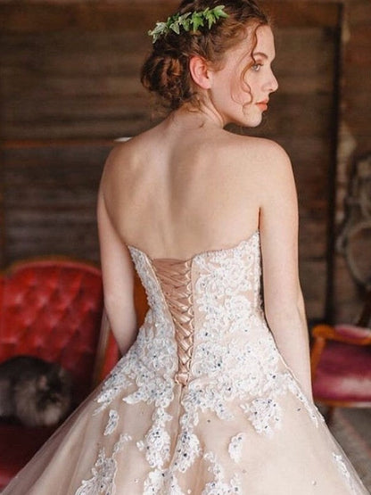 Vestidos de fiesta largos de tul con apliques y escote corazón sin mangas