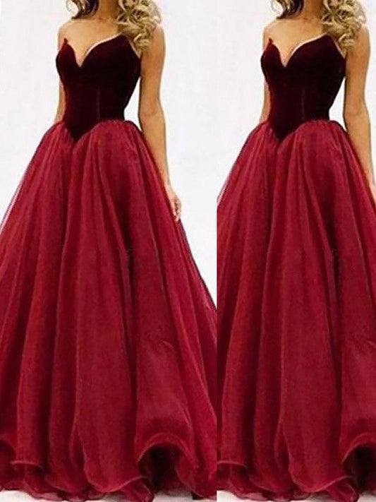 Vestidos de fiesta largos de tul sin mangas con escote corazón