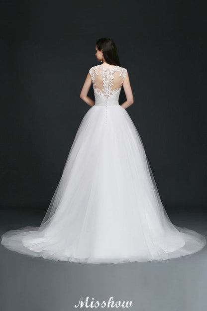 Vestidos de novia elegantes de tul con escote en V y botones