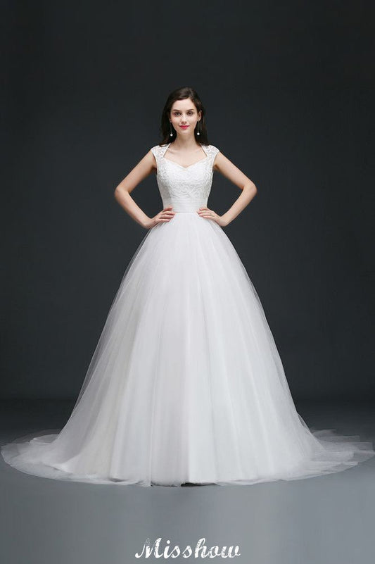 Vestidos de novia elegantes de tul con escote en V y botones