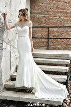 Vestido de novia de sirena, ajustado, de manga corta y estilo barco, de satén, con cola larga y corte en A