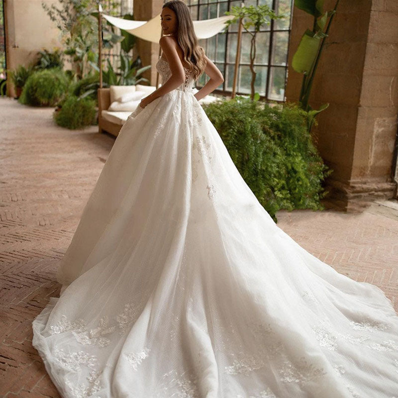 Elegant A-Line Lace Wedding Dresses Luxury Strapless Sweetheart Appliques Bridal Gown Sweep Train Vestido De Noiva-payinti