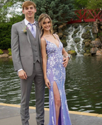 Ainhoa ​​| Glitzerndes blaues Meerjungfrau-Spitzen-Ballkleid mit Schlitz