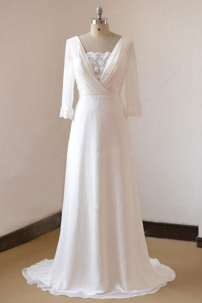 Strandlanges, rückenfreies Chiffon-Brautkleid in A-Linie mit Ärmeln