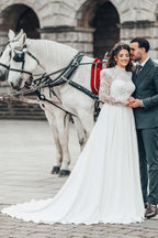 Wunderschönes A-Linien-Brautkleid aus Chiffon mit hohem Halsausschnitt und langen Ärmeln