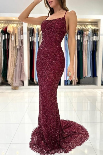 Wunderschönes Burgunderrotes langes Abendkleid im Meerjungfrauenstil mit Pailletten