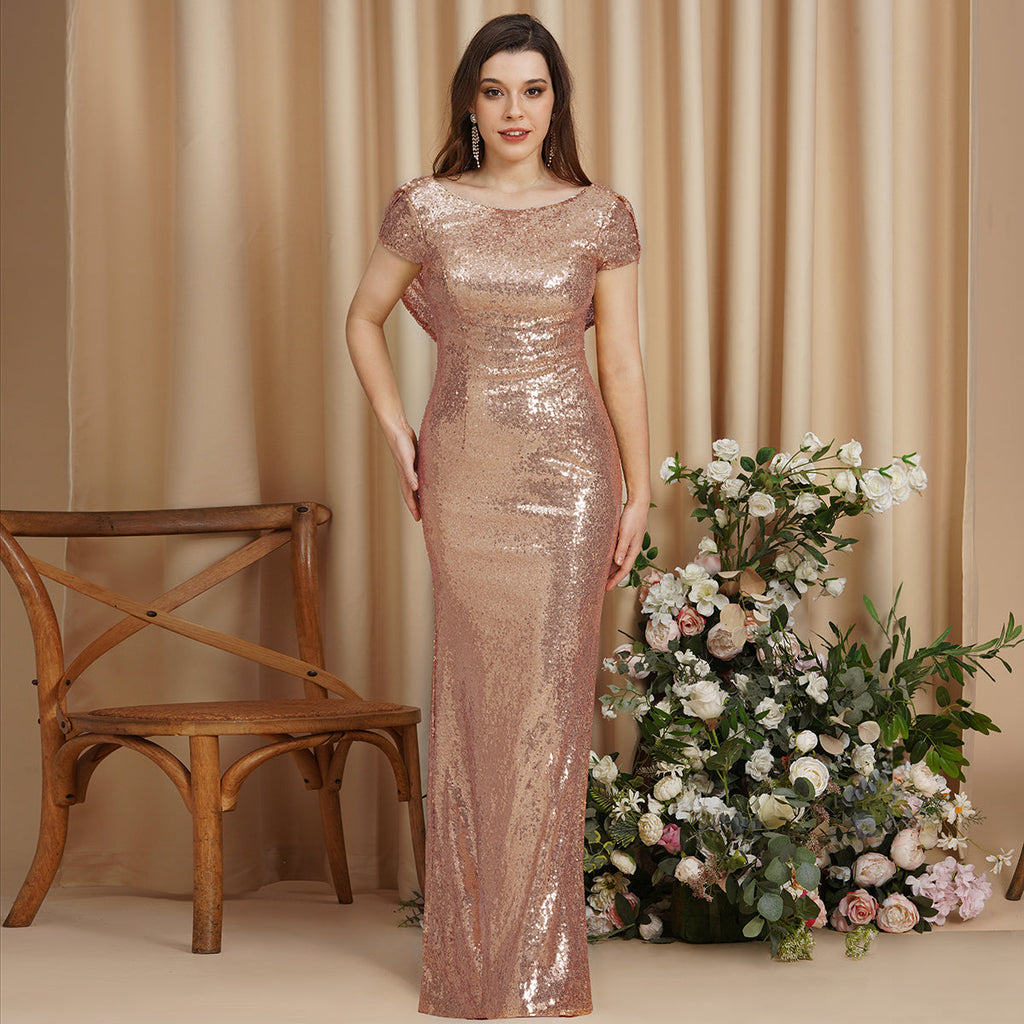 Wunderschönes Ballkleid mit U-Ausschnitt und kurzen Ärmeln und Pailletten