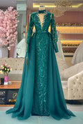 Wunderschönes grünes A-Linien-Ballkleid mit langen Ärmeln und hohem Halsausschnitt und Spitze