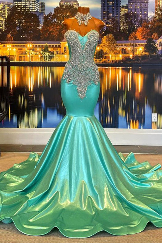 Wunderschönes, ärmelloses Meerjungfrau-Ballkleid mit hohem Halsausschnitt und Herzausschnitt