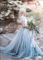 Hermoso vestido de fiesta de encaje con mangas cortas y corte A para novia WD409