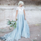 Hermoso vestido de fiesta de encaje con mangas cortas y corte A para novia WD409